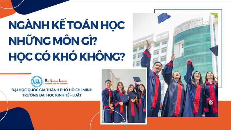 Học sinh sinh viên đang tập trung làm bài tập tính toán kinh tế vĩ mô trên bàn học với sách vở và máy tính.