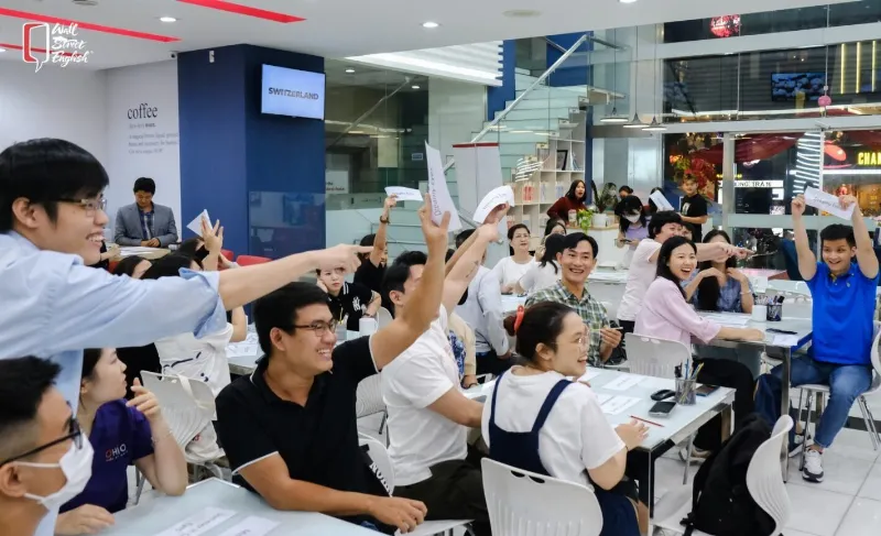 Ví dụ về email tiếng Anh trong ngành xuất nhập khẩu, tập trung vào sự rõ ràng và thuật ngữ chuyên ngành.