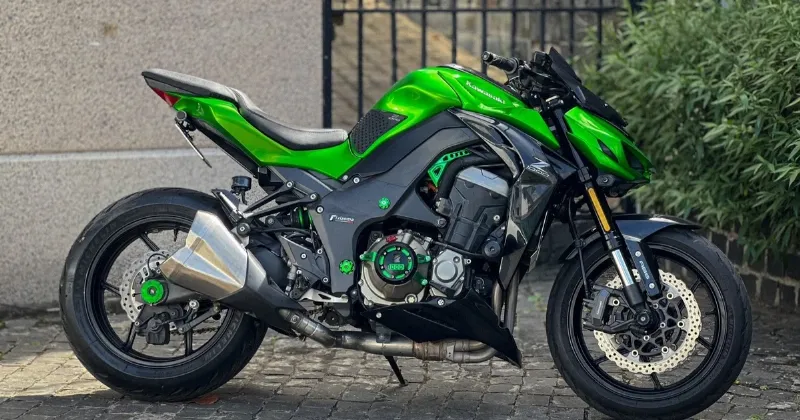 Thiết kế ấn tượng Kawasaki Z1000