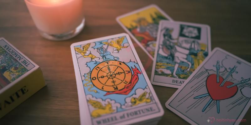 Những câu hỏi thường gặp khi xem bói bài tarot tình yêu