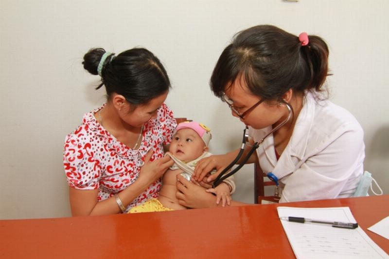 Những thách thức đang tồn tại trong thực trạng giáo dục Việt Nam hiện nay, đặc biệt là sự chênh lệch giữa các vùng miền