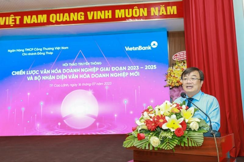 Vai trò then chốt của lãnh đạo trong việc xây dựng và duy trì văn hóa doanh nghiệp